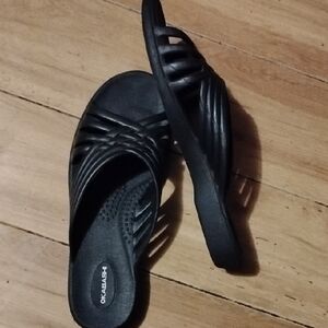 Okabashi Women's Black Mules